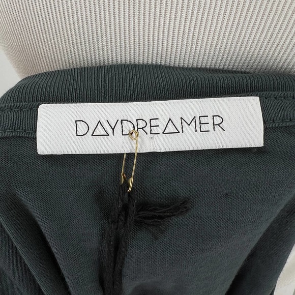 Daydreamer Womens Nirvana Smiley Face Logo Tee T-Shirt Size 2X Corporate Rock - Picture 9 of 13